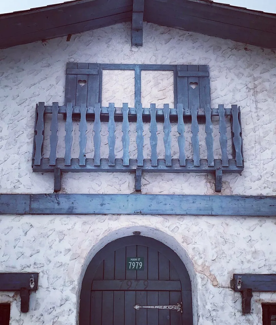 If only #romeoandjuliet were here... #doors #windows #doorcollection…, 1 of 1