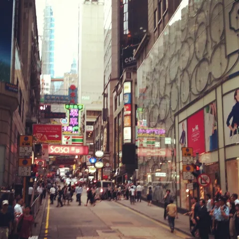 The buzz of everyday... #hongkong #hongkongtravel #travel #traveldiaries…, 1 of 5