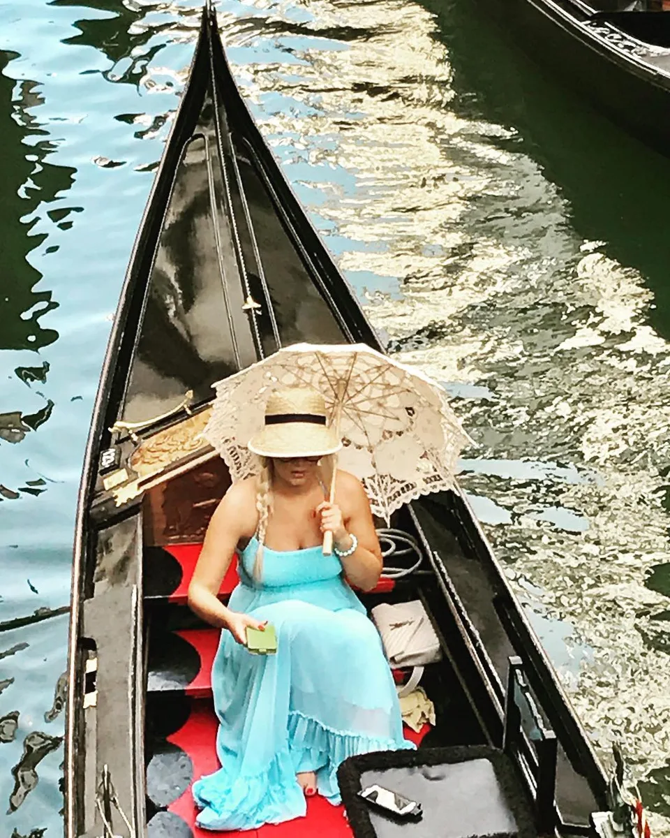 Travel in style #vistasofvenice #venice #water #gondola #traveldiaries…, 1 of 1