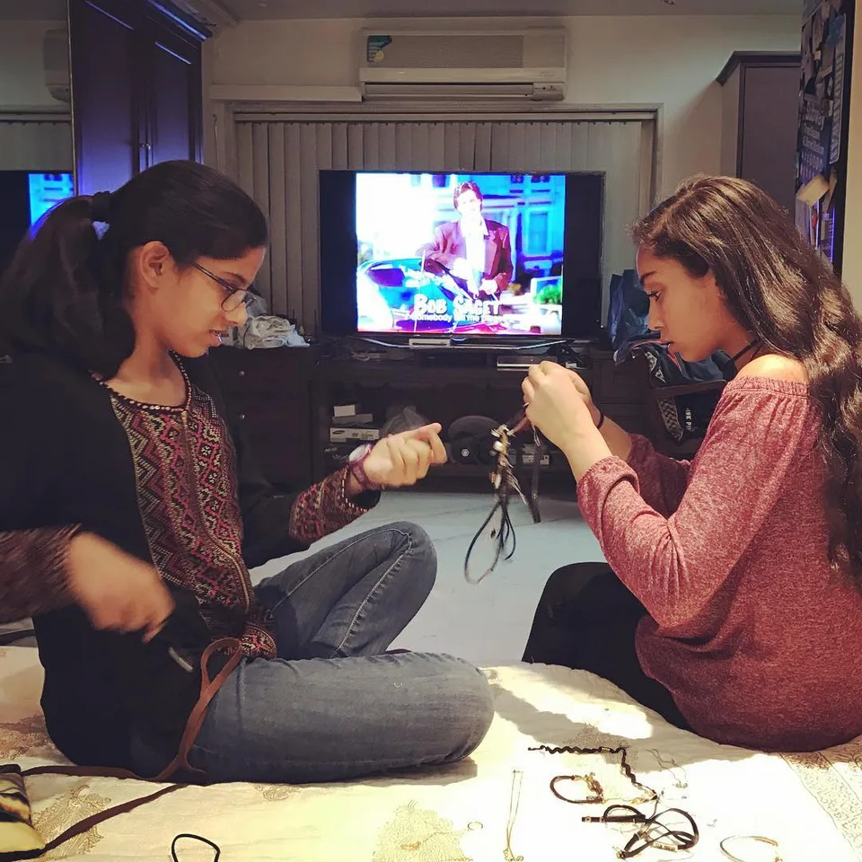 Untangling jewelry together... #cousins #bonding #sisters #familytime #pune…, by Neha