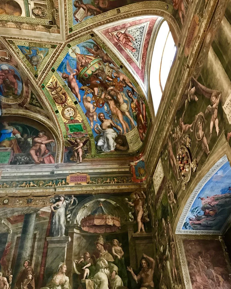 When every inch counts #theceilingseries #ceilingsascanvas #romancingrome #rome…, 1 of 1