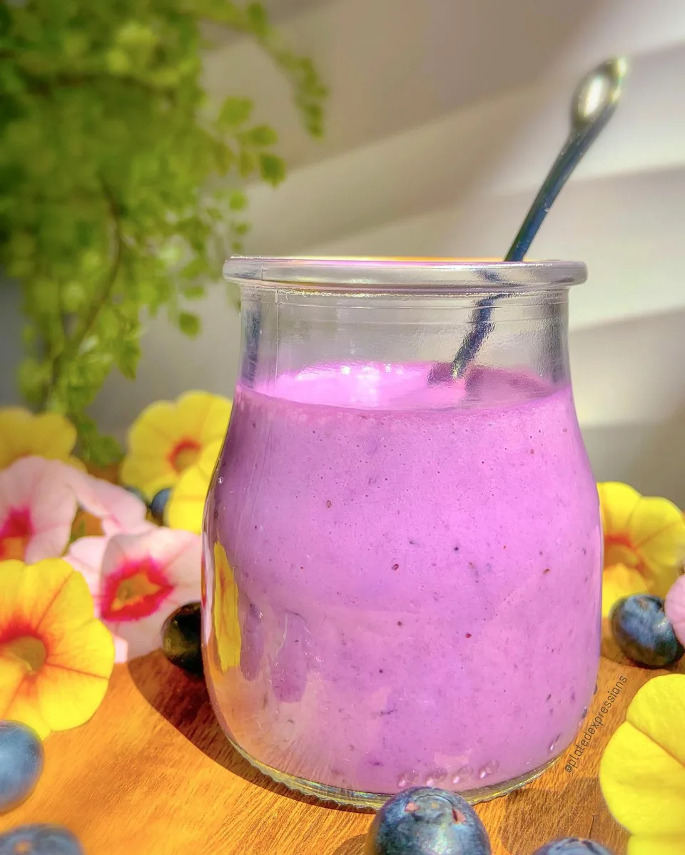 A berry blueberry crème., 1 of 1