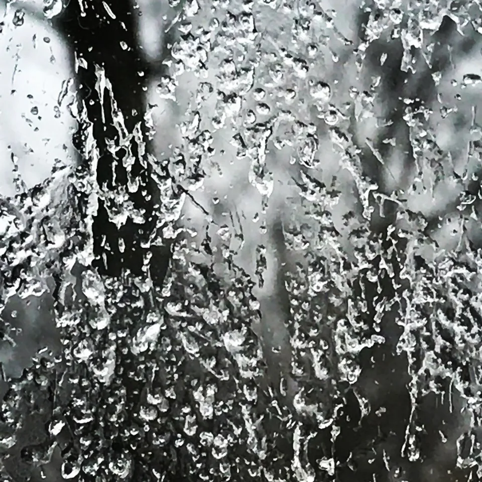 How can something so #icy be so #beautiful ❤️️#love #naturesart #iceonmywindow…, 1 of 4