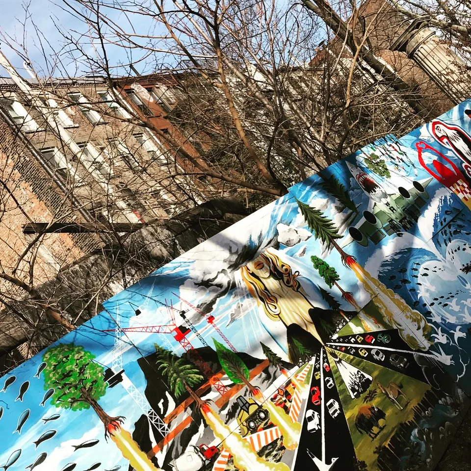 Weaving a web of colors and expressions... #streetart #art #storiesinart…, 2 of 3