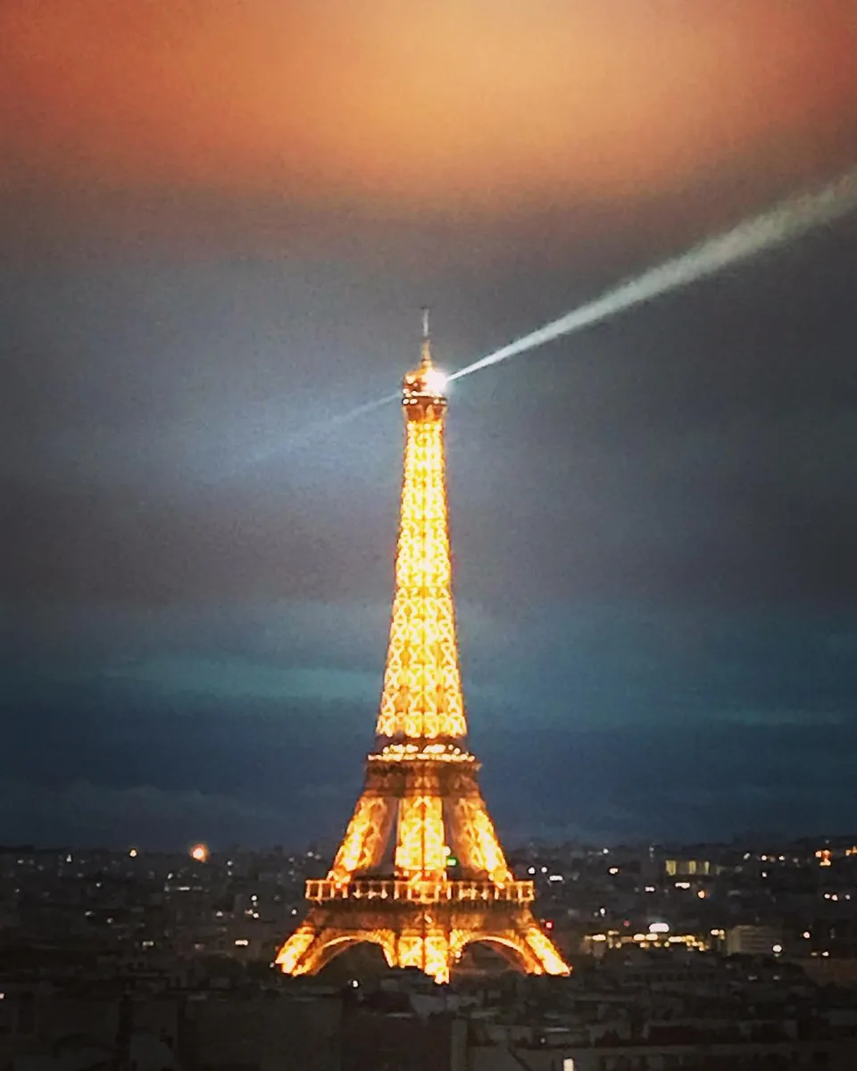 Calling out to you... #postcardsfromparis #paris #eiffeltower #eiffel…, 1 of 1