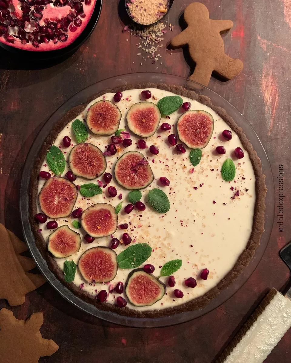 A merry wish to all - with sorta egg nog pie, 1 of 1