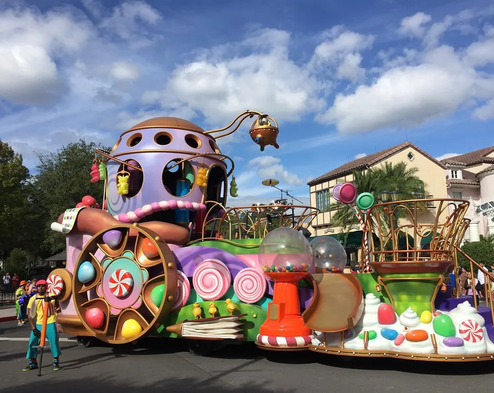 All I need is candy! #candy #paradefloat #universalstudios, 1 of 1