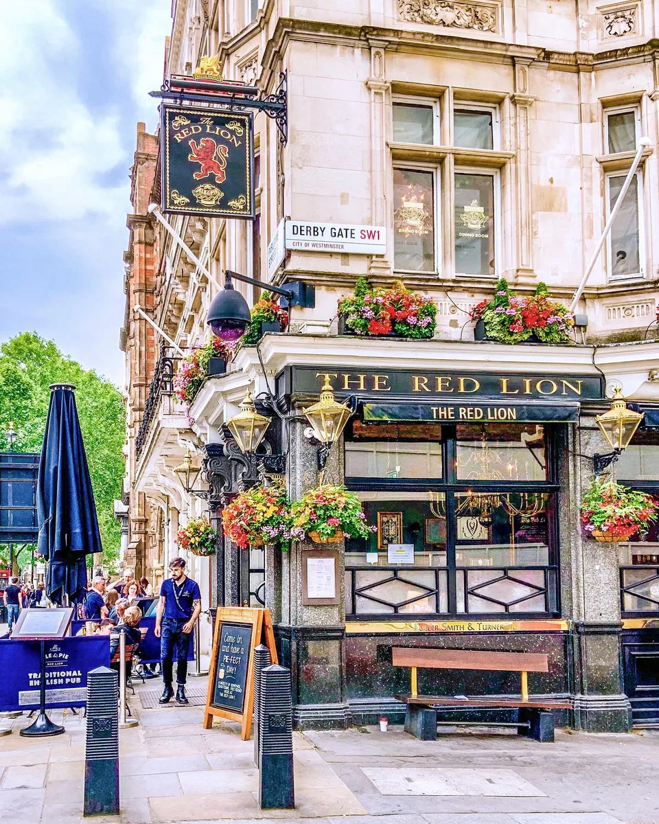 Where Dickens pubbed..., 1 of 1