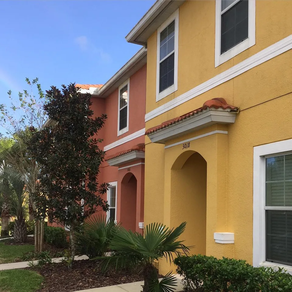 Floridian colors #tropicalarchitecture #florida, 1 of 1