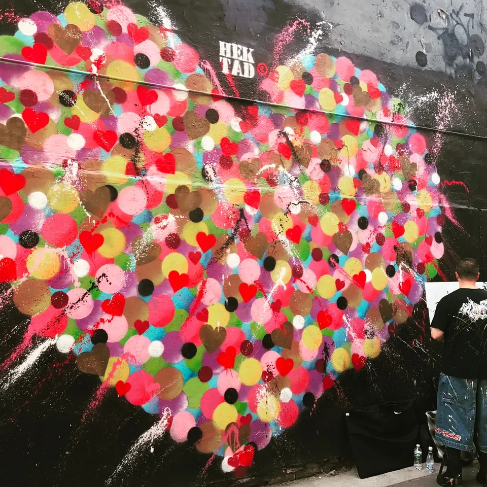 Paint me vibrant... #streetart #inaction #artistinaction #art…, 2 of 3