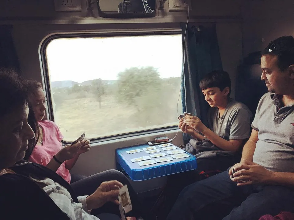 #trainride and #playingcards go together! #rangeelorajasthan #traveldiaries…, by Neha