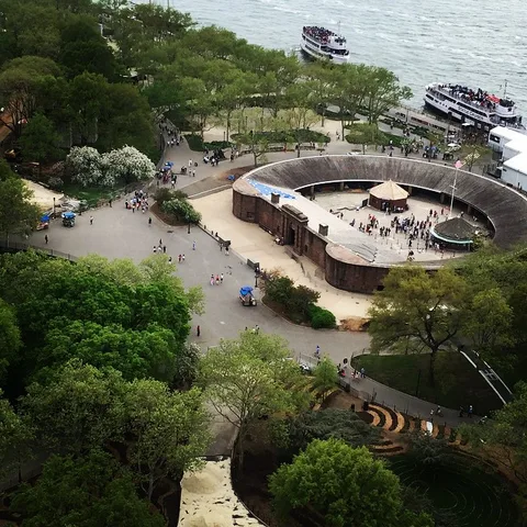Every speck down there is a breathing life #Alive #seriesthenewyorkbeat…, 1 of 1