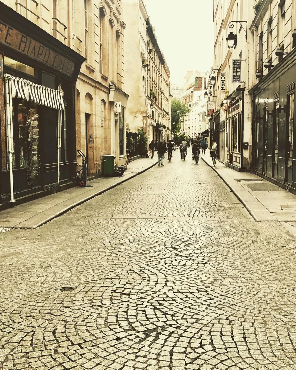 Swirl me some pathways... #postcardsfromparis #paris #streetsofparis…, 1 of 1