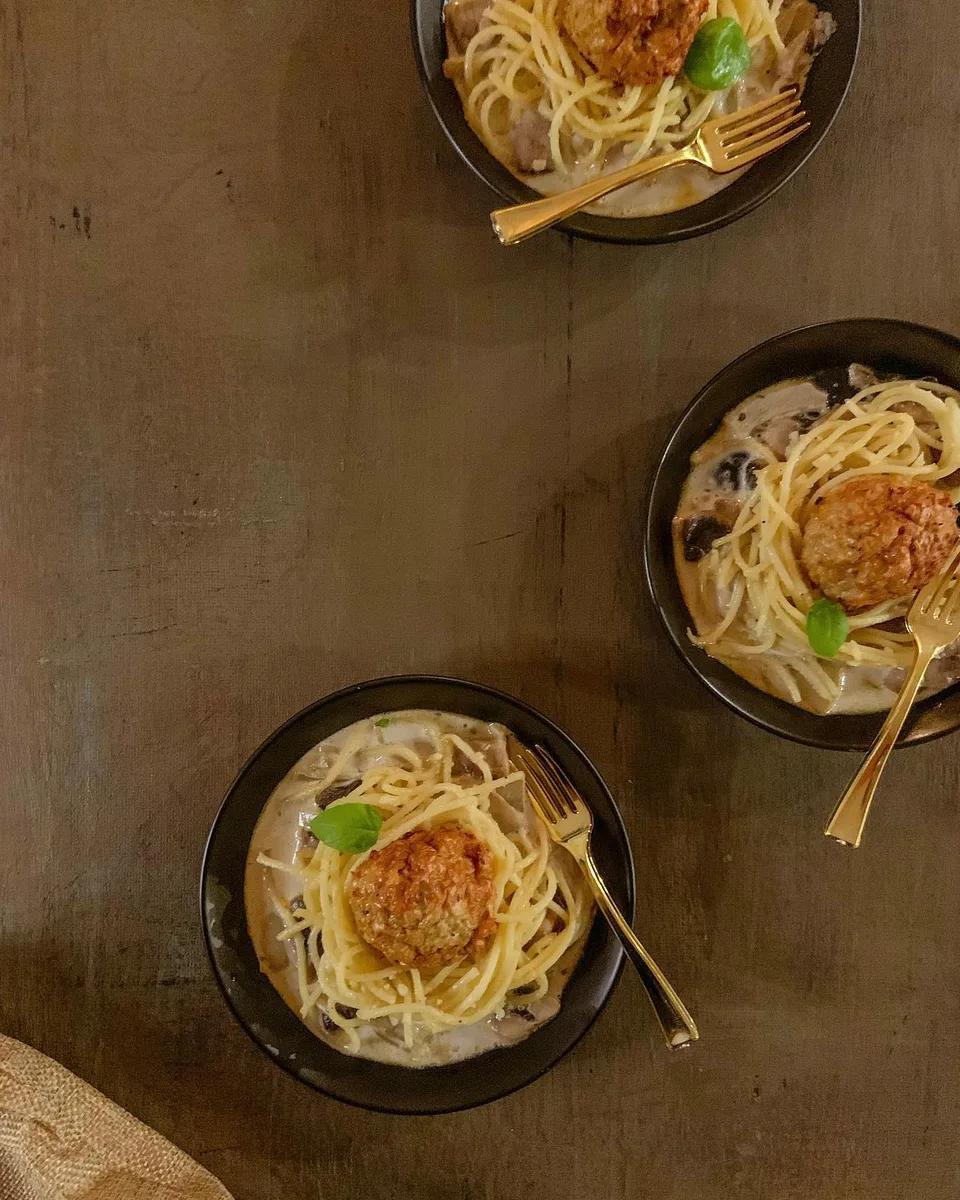 Who said spaghetti isn’t classy?, 1 of 1
