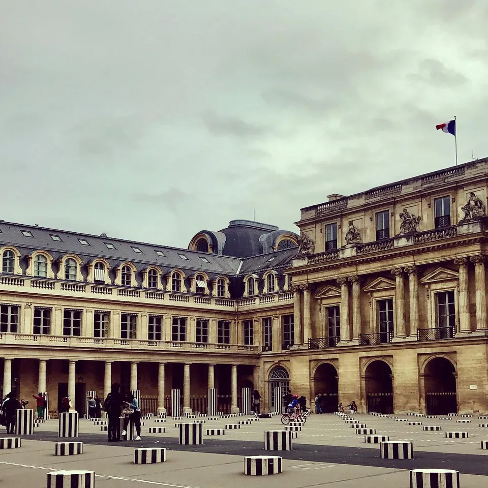 The palace is only a hop skip jump away #postcardsfromparis #paris #jardin…, 1 of 1