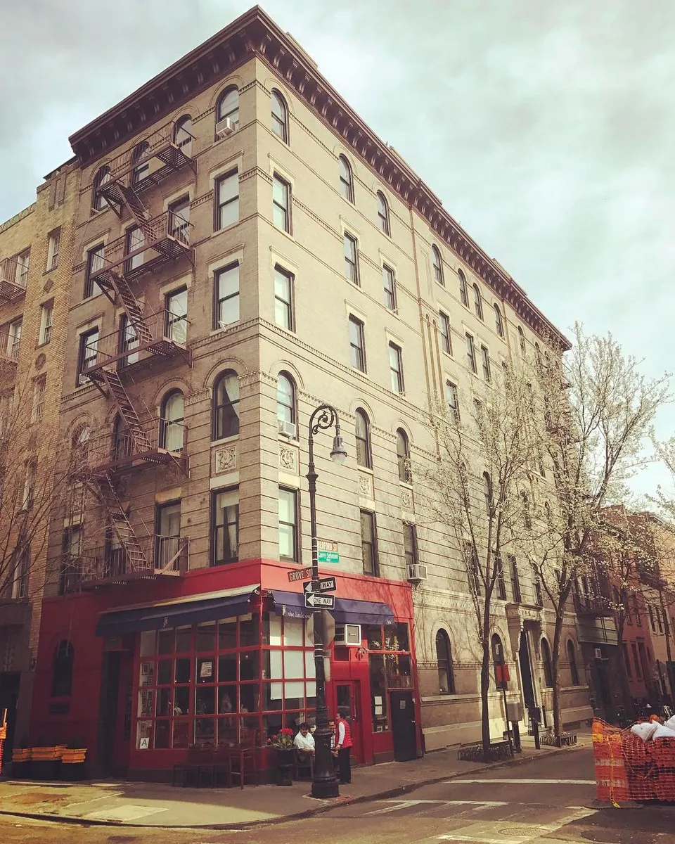 As seen on TV! #friends #friendsapartment #tvshow #classic #sitcom #onlocation…, 1 of 1