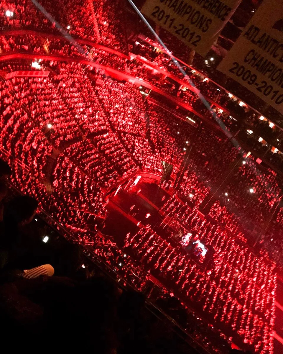 When the audience lights up! #liveconcert #audience #lights #goosebumps…, 1 of 1