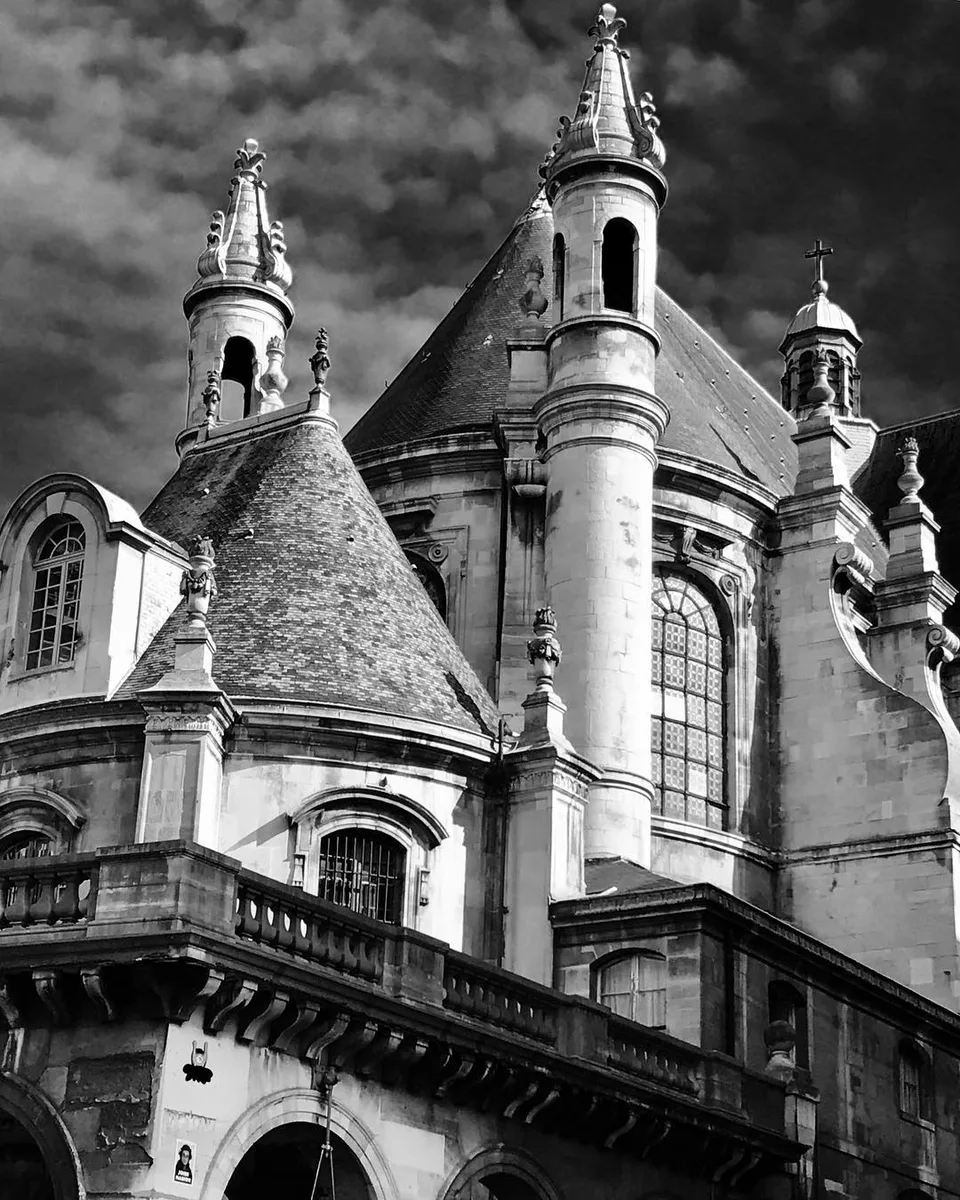 Of turrets and stories #seriescontrastingdrama #postcardsfromparis…, 1 of 1