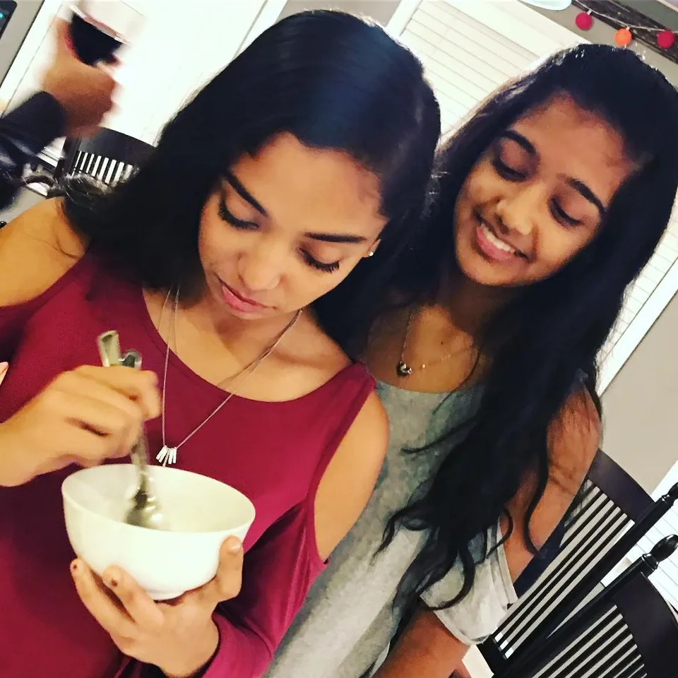 The #mashedpotatoes thief and her accomplice. #thanksgiving2016 #weshare…, 1 of 1